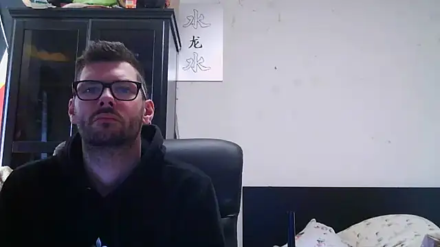 Die-geile-Sau online show from 04/05/26, 12:01