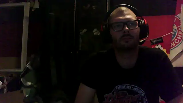 Die-geile-Sau online show from 09/15/25, 09:26