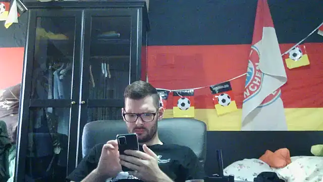 Die-geile-Sau online show from 03/22/26, 02:29