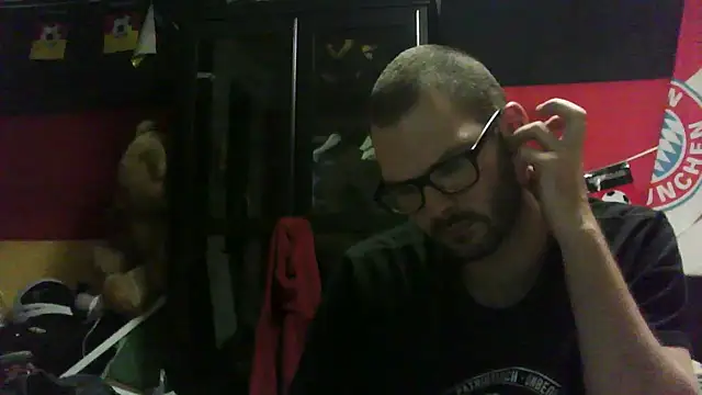 Die-geile-Sau online show from 11/05/25, 08:12