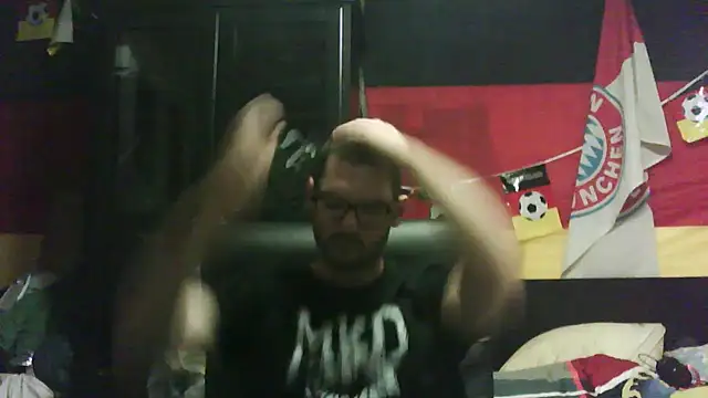 Die-geile-Sau online show from 11/18/25, 08:12