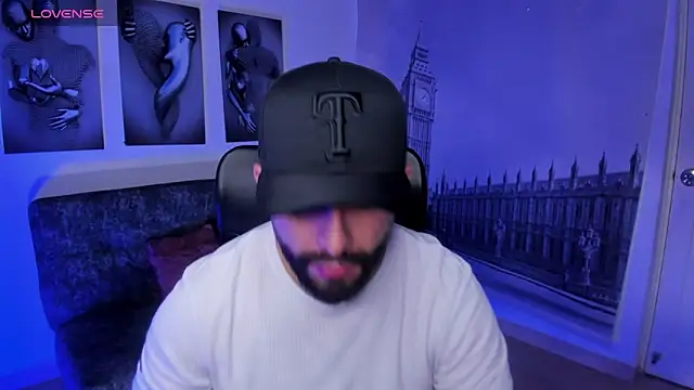 jhon bear03 online show from 10/10/25, 11:22