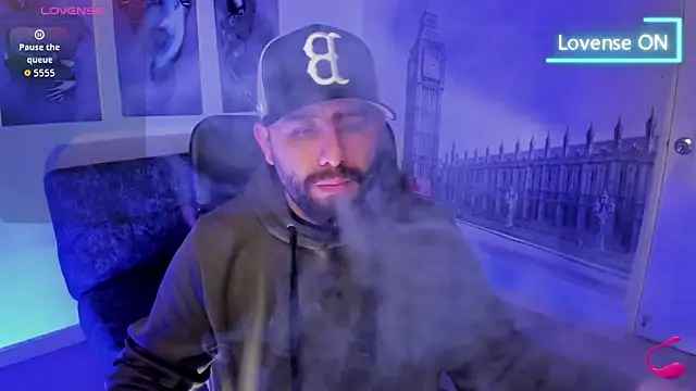 jhon bear03 online show from 10/29/25, 11:20