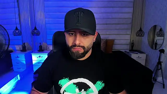 jhon bear03 online show from 04/18/26, 11:12