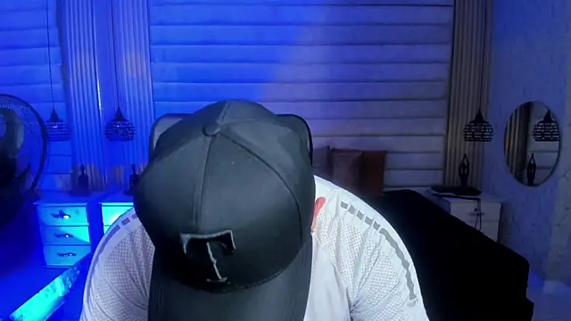 jhon bear03 online show from 04/21/26, 11:28