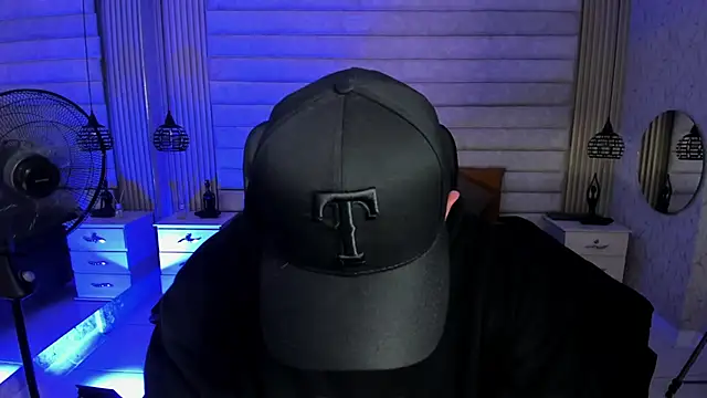 jhon bear03 online show from 04/02/26, 11:28