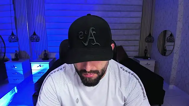 jhon bear03 online show from 03/24/26, 11:32