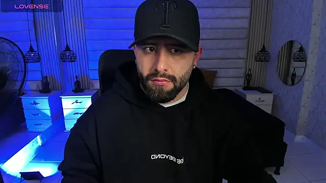 jhon bear03 online show from 04/14/26, 11:15