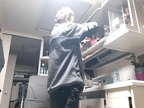 Ebinator666 online show from 01/05/25, 02:17