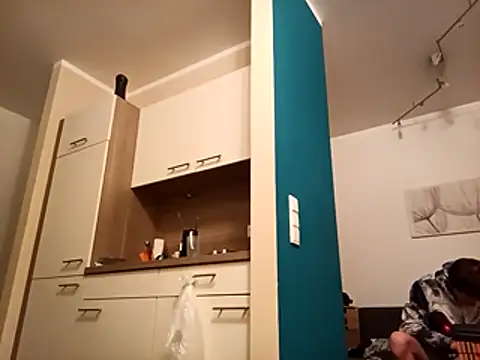 Ebinator666 online show from 02/09/25, 11:04