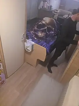 Snapshot of Ebinator666 chatting on 02/17/26, 04:21 Ebinator666 online show from 02/17/26, 04:21