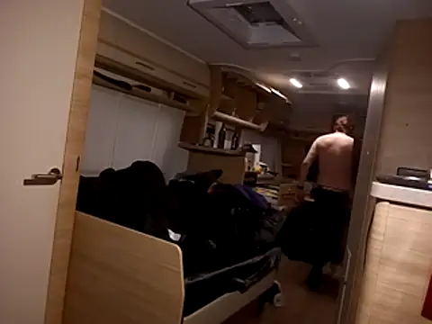 Ebinator666 online show from 11/04/25, 10:02