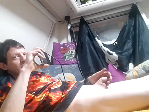 Ebinator666 online show from 01/04/25, 04:44