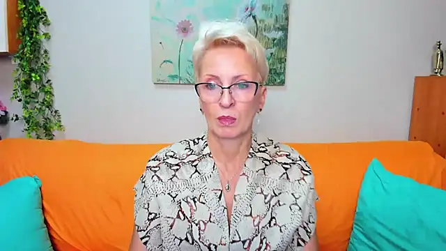 iamyourdream89 online show from 09/22/25, 11:38