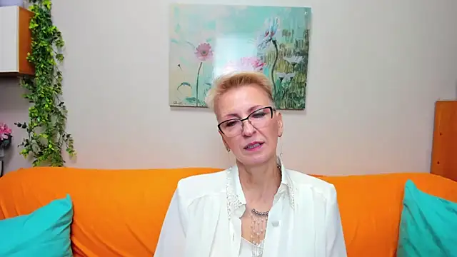 iamyourdream89 online show from 12/21/25, 07:43