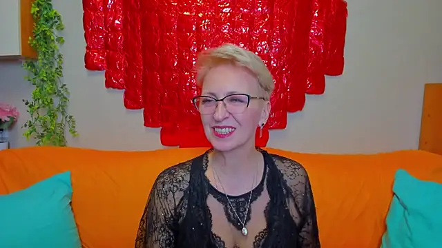 iamyourdream89 online show from 02/26/26, 03:56