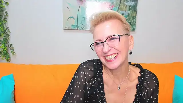 iamyourdream89 online show from 11/08/25, 09:35