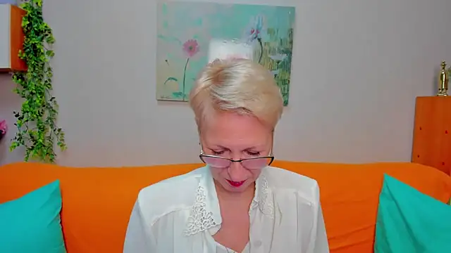 iamyourdream89 online show from 02/05/26, 02:02