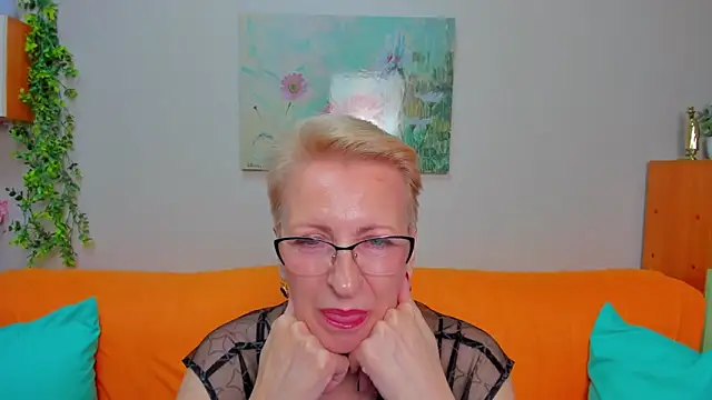 iamyourdream89 online show from 05/19/26, 10:44