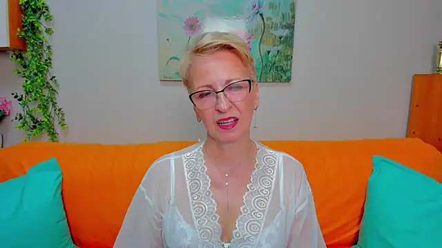 iamyourdream89 online show from 05/22/26, 08:45