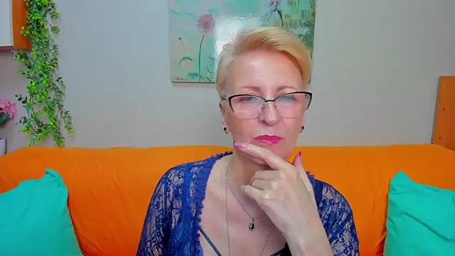 iamyourdream89 online show from 05/23/26, 08:57