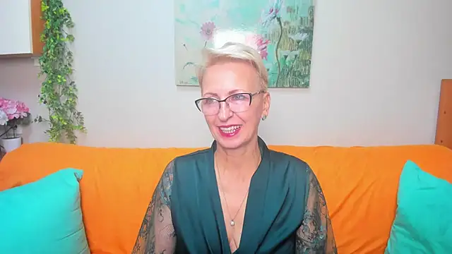 iamyourdream89 online show from 09/28/25, 09:16