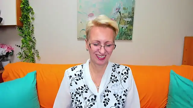 iamyourdream89 online show from 11/21/25, 03:22