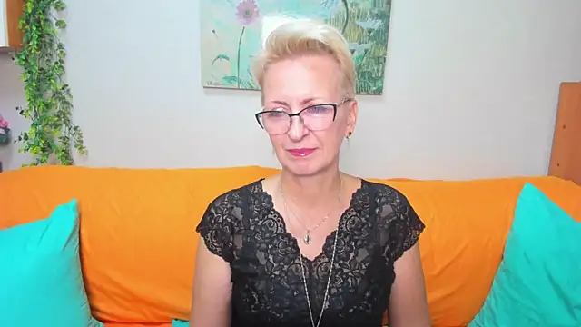 iamyourdream89 online show from 10/09/25, 12:06