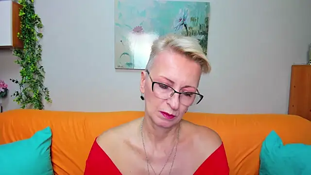 iamyourdream89 online show from 11/26/25, 10:59