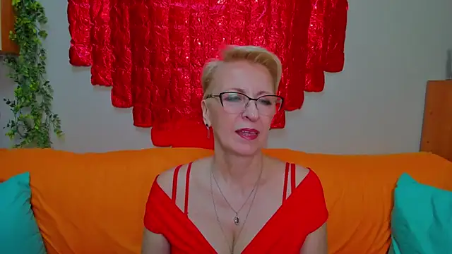 iamyourdream89 online show from 03/03/26, 02:57