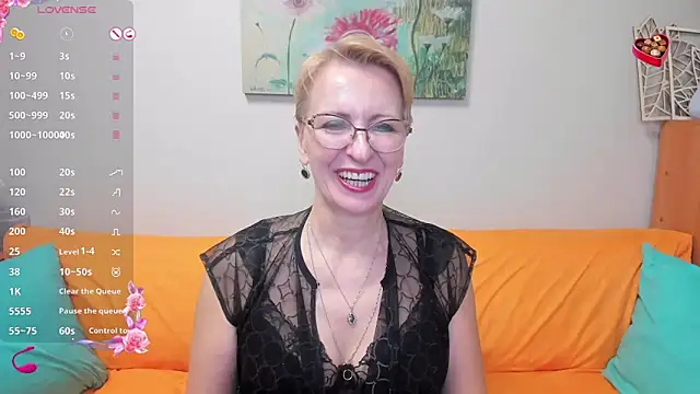 iamyourdream89 online show from 03/18/25, 09:21
