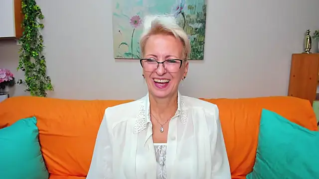 iamyourdream89 online show from 09/20/25, 09:14