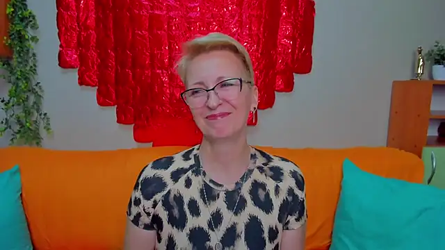 iamyourdream89 online show from 02/18/26, 02:24