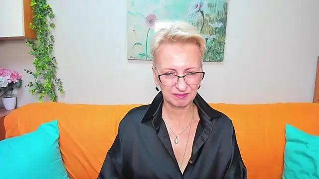 iamyourdream89 online show from 11/06/25, 01:48