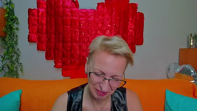 iamyourdream89 online show from 02/12/26, 01:55