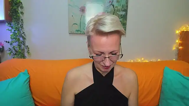 iamyourdream89 online show from 12/22/25, 05:02