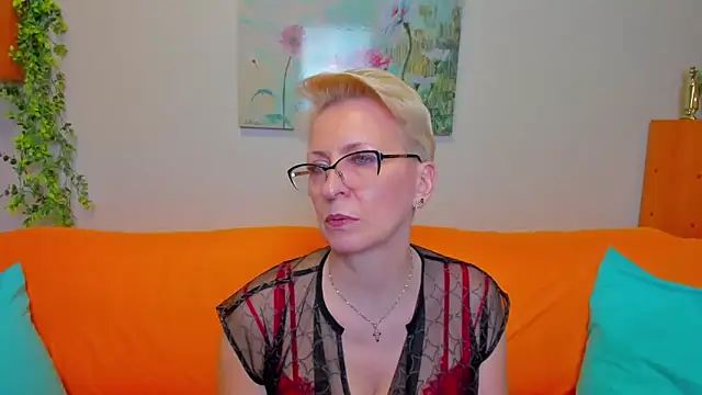 iamyourdream89 online show from 03/25/26, 02:38