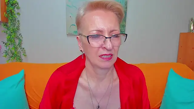 iamyourdream89 online show from 04/09/26, 11:27