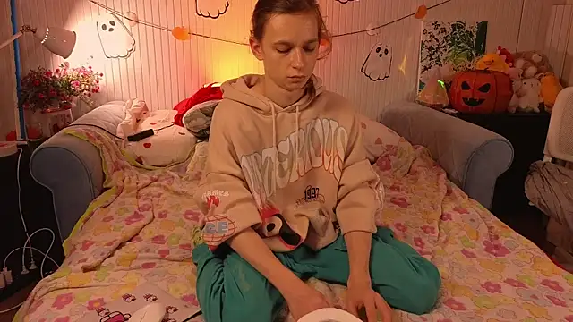 Frank Fraer online show from 10/25/25, 07:58