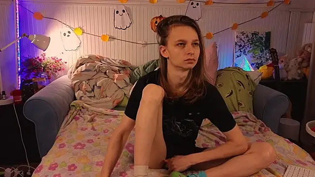 Frank Fraer online show from 11/11/25, 06:14