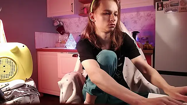 Frank Fraer online show from 09/22/25, 04:57