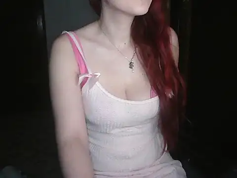 norahrosss online show from 12/16/25, 11:53