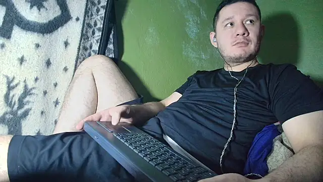 sweet cock28 online show from 10/22/25, 04:01