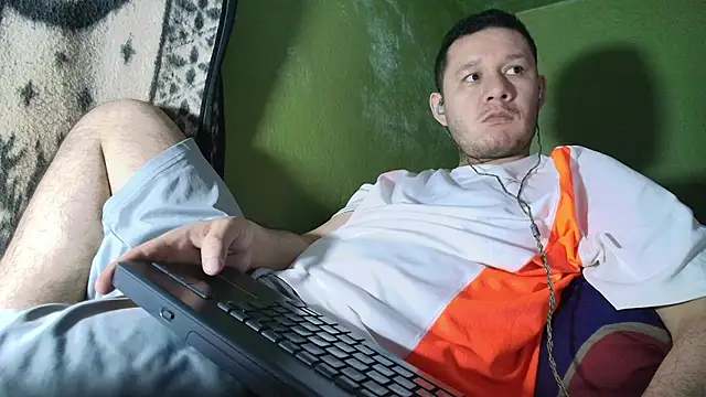 sweet cock28 online show from 10/28/25, 03:29