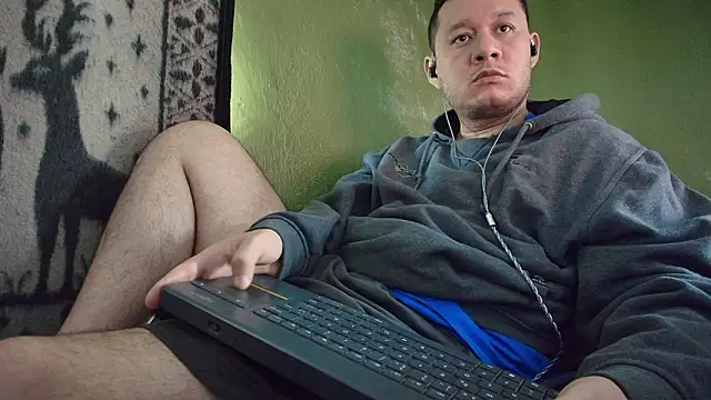 sweet cock28 online show from 02/26/26, 03:45