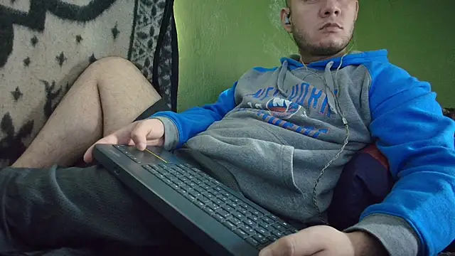 sweet cock28 online show from 11/11/25, 03:29