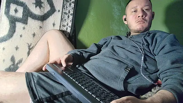 sweet cock28 online show from 12/02/25, 03:30