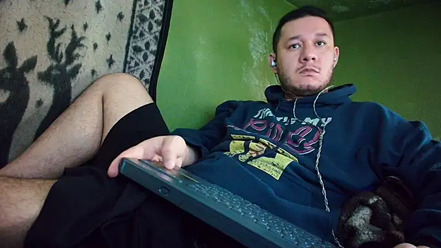 Snapshot of sweet_cock28 chatting on 02/27/25, 03:48 sweet cock28 online show from 02/27/25, 03:48