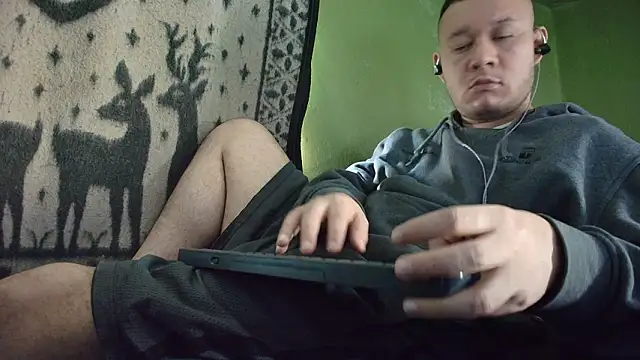 sweet cock28 online show from 03/06/26, 03:29