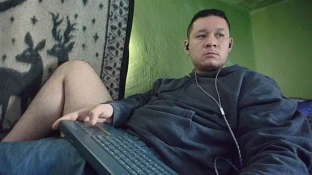 sweet cock28 online show from 02/24/26, 03:24